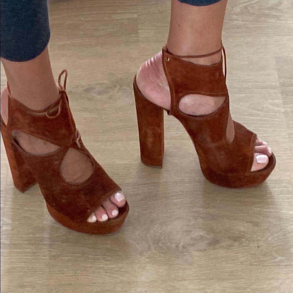 Aquazzura Brown Leather Peep-Toe Heels